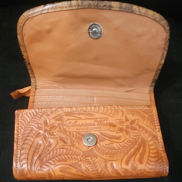 American West Desert Wildflower Small Tan Leather Crossbody Bag - Picture 6 of 9